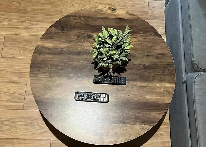 De Charmes Dans Le Centre De Cherré